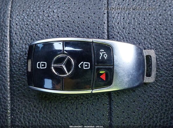 W1KZF8EB6MA915925 2021 MERCEDES-BENZ E-CLASS Silver Vista del salpicadero