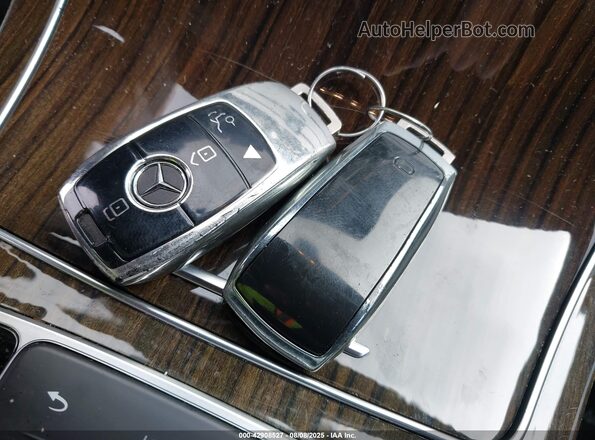 W1N0G8EB5LF825157 2020 MERCEDES-BENZ GLC 300 Синий Вид панели приборов