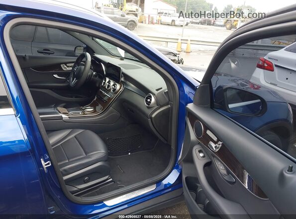 W1N0G8EB5LF825157 2020 MERCEDES-BENZ GLC 300 Синий Вид салона спереди