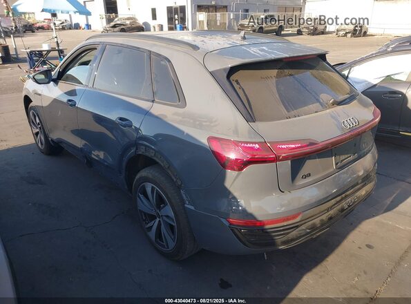 WA14AAGE4RB035237 2024 AUDI Q8 E-TRON Gray Trasero izquierdo