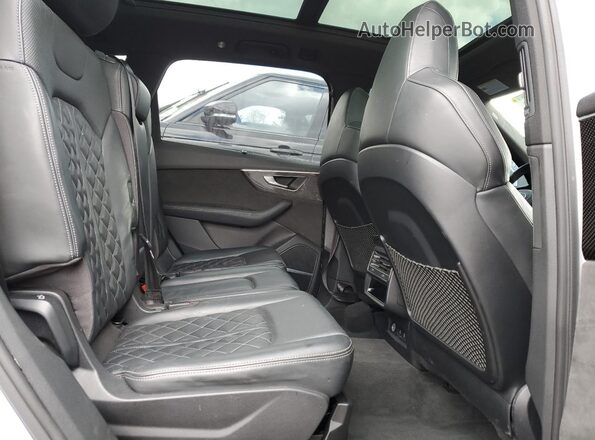 WA1AWBF70ND015742 2022 AUDI SQ7 Белый Вид задней части салона