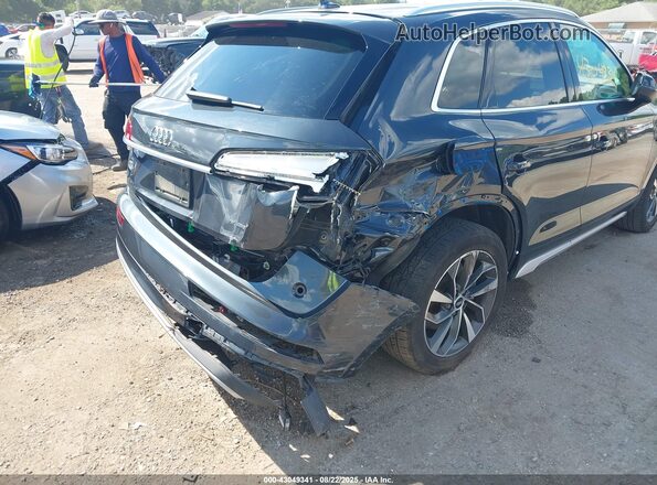WA1BAAFY7M2066946 2021 AUDI Q5 Gray Widok z przodu