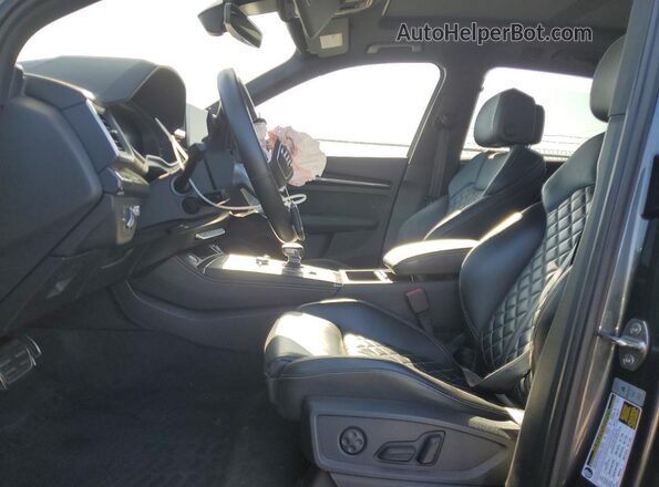 WA1C4AFY6J2052365 2018 AUDI SQ5 Gray Widok wnętrza z przodu