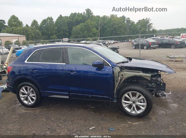 WA1EECF31S1009307 2025 AUDI Q3 Blue Vista interior de 360 grados