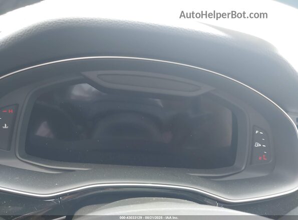 WA1EVBF13PD040170 2023 AUDI Q8 Белый Вид задних сидений