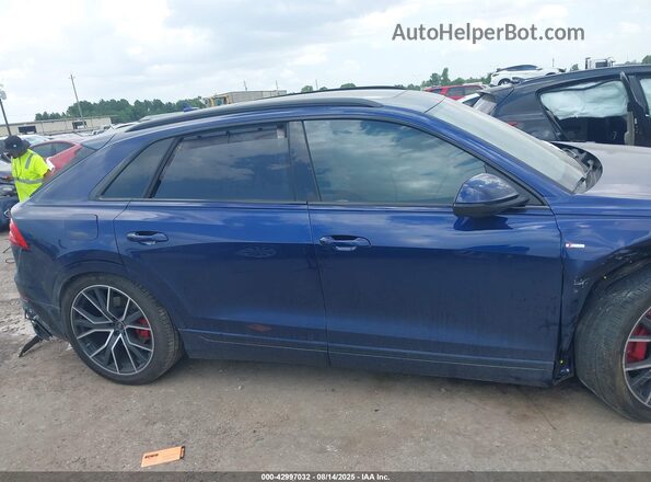 WA1FVBF12PD051990 2023 AUDI Q8 Blue Widok wnętrza z tyłu