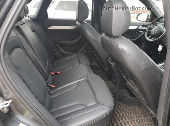 WA1JCCFS2JR031490 2018 AUDI Q3 Gray Vista de los asientos traseros