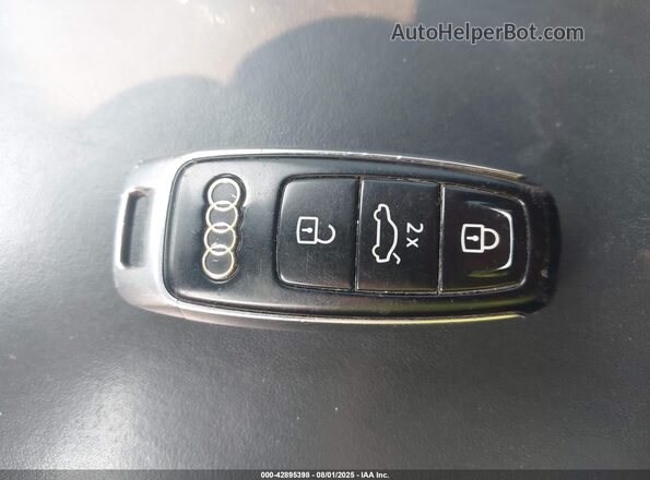 WAUFFAF26LN026677 2020 AUDI S6 Gray Dashboard view