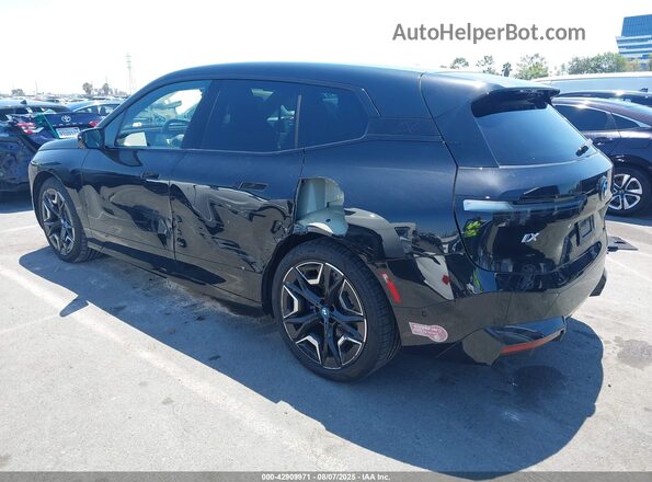 WB523CF01RCR60962 2024 BMW IX Black Trasero izquierdo