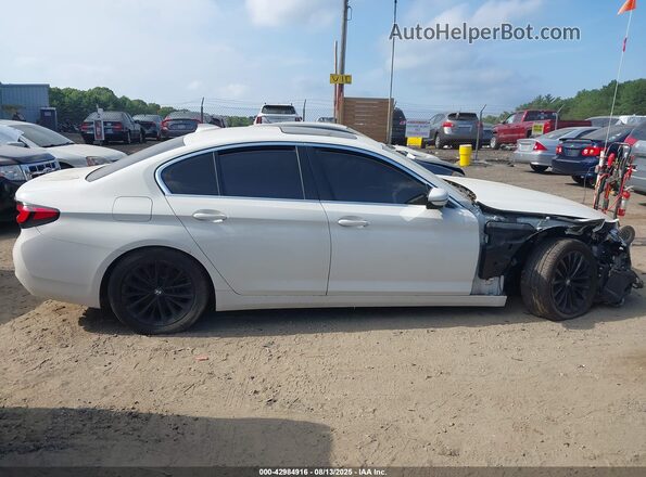 WBA13BJ03MCF62890 2021 BMW 5 SERIES Белый Вид щитка приборов