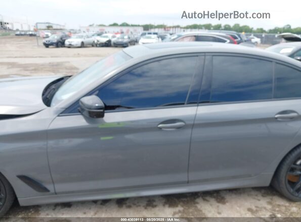 WBA13BK02NCH64894 2022 BMW M5 Серый Панорамный вид салона 360°