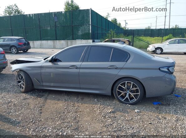 WBA13BK06MCF22835 2021 BMW M5 Серый Панорамный вид салона 360°