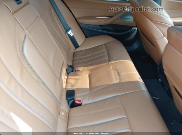 WBA13BK06MCF22835 2021 BMW M5 Серый Вид наклейки с VIN-кодом