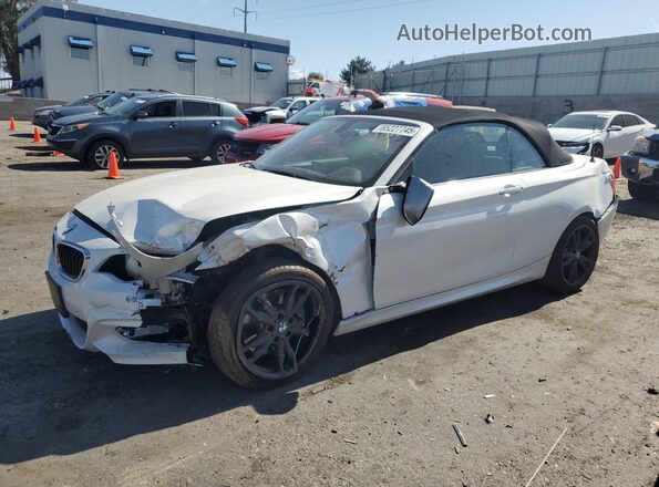 WBA2L1C3XHV666645 2017 BMW M2 White Front left