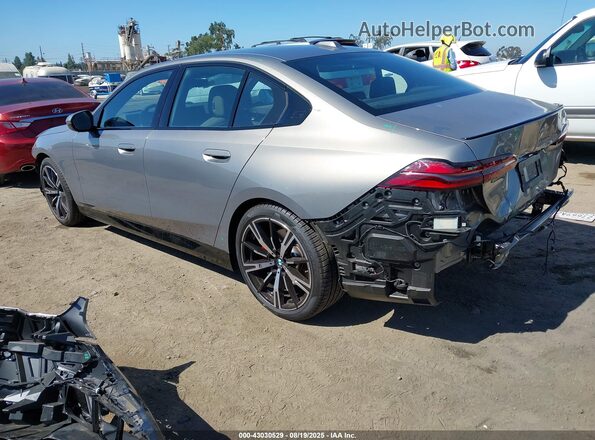 WBA43FJ05RCS89539 2024 BMW 5 SERIES Серый Задняя левая четверть