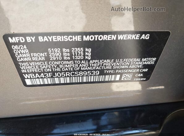 WBA43FJ05RCS89539 2024 BMW 5 SERIES Серый Вид подкапотного пространства