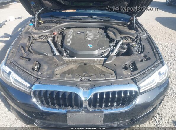 WBA53BJ05PWY09831 2023 BMW 5 SERIES Черный Вид сзади
