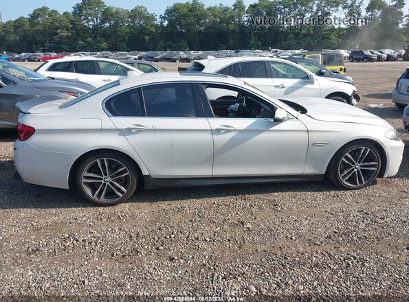 WBA5A7C51GG151978 2016 BMW 5 SERIES White Vista interior trasera