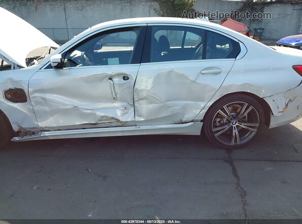 WBA5P7C05MFJ81084 2021 BMW OTHER White Vista frontal