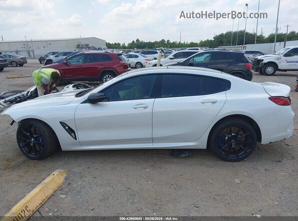 WBAGV8C00SCT29211 2025 BMW M8 White 