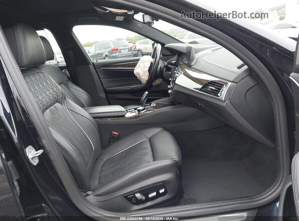 WBAJB9C5XKB287927 2019 BMW M5 Черный Вид салона спереди