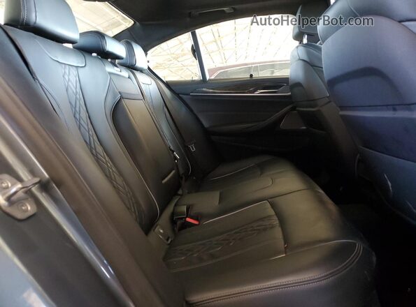 WBAJE7C57JWD53484 2018 BMW OTHER Gray Հետևի նստատեղերի տեսք