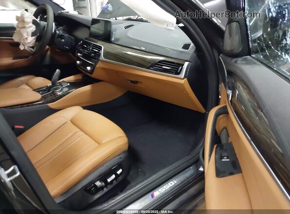 WBAJS7C00LBN96414 2020 BMW 5 SERIES Черный Вид салона спереди