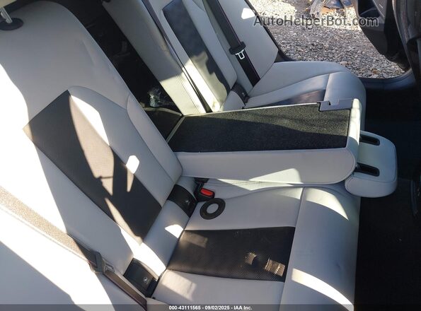 WBS43AY06NFM20412 2022 BMW M3 Black Vista de la etiqueta del VIN