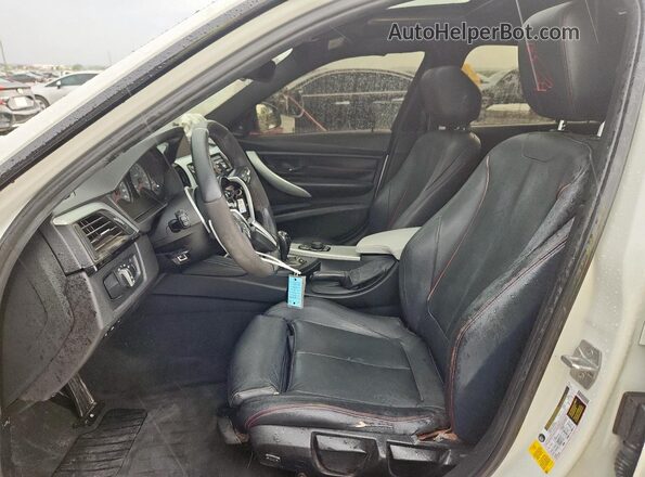 WBS8M9C5XG5D31311 2016 BMW M3 Белый Вид салона спереди