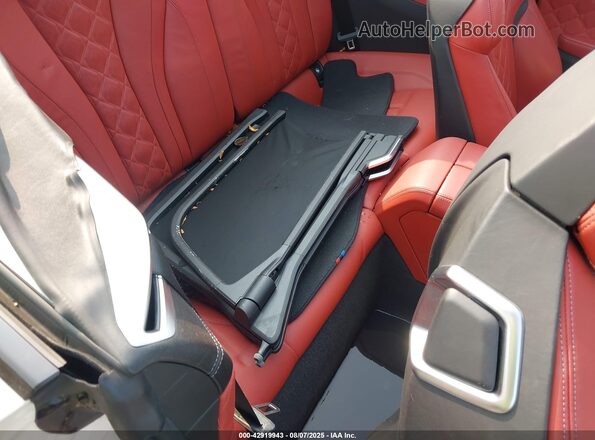 WBSDZ0C02LCD60498 2020 BMW M8 Белый Вид наклейки с VIN-кодом