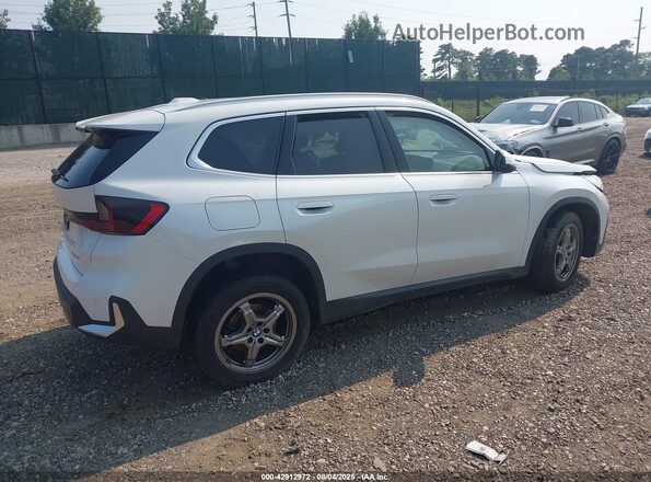 WBX73EF06P5X02446 2023 BMW X1 White Tył prawy