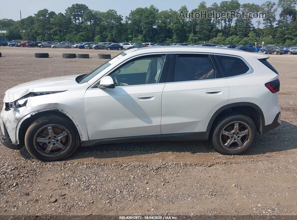 WBX73EF06P5X02446 2023 BMW X1 White Widok wnętrza z tyłu