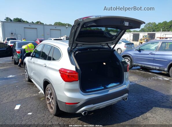 WBXJG9C04M5U32313 2021 BMW X1 Silver Հետևի ձախ