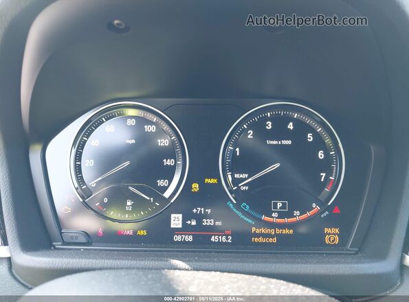 WBXJG9C04M5U32313 2021 BMW X1 Silver Հետևի նստատեղերի տեսք