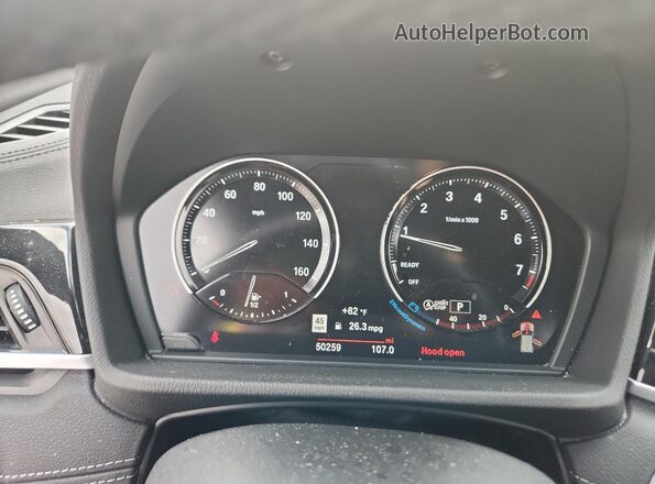 WBXYH9C04L5N99183 2020 BMW X2 Белый Вид щитка приборов