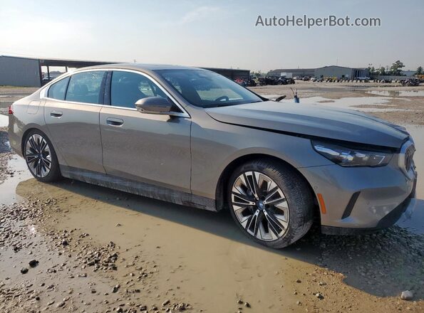 WBY13HG09SCT34897 2025 BMW OTHER Gray Przód prawy
