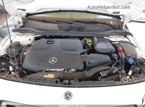 WDCTG4EB3LJ687462 2020 MERCEDES-BENZ GLA 250 White Вид ззаду