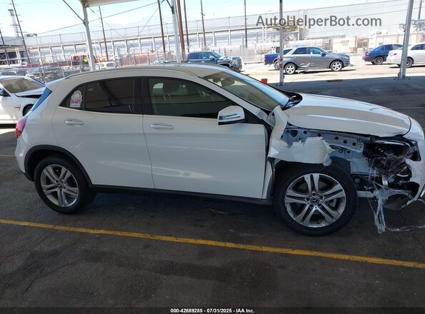 WDCTG4EB3LJ687462 2020 MERCEDES-BENZ GLA 250 White Вид задньої частини салону