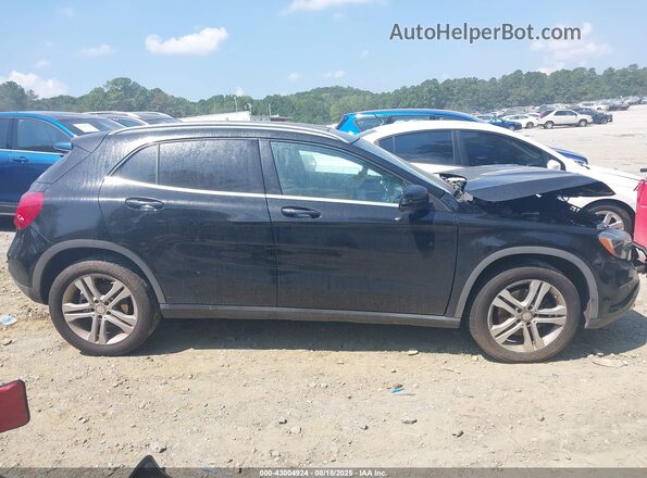 WDCTG4EB4HJ366022 2017 MERCEDES-BENZ GLA Black Vista interior trasera