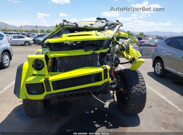 WDCYC5FF4HX274785 2017 MERCEDES-BENZ G-CLASS Желтый Вид спереди