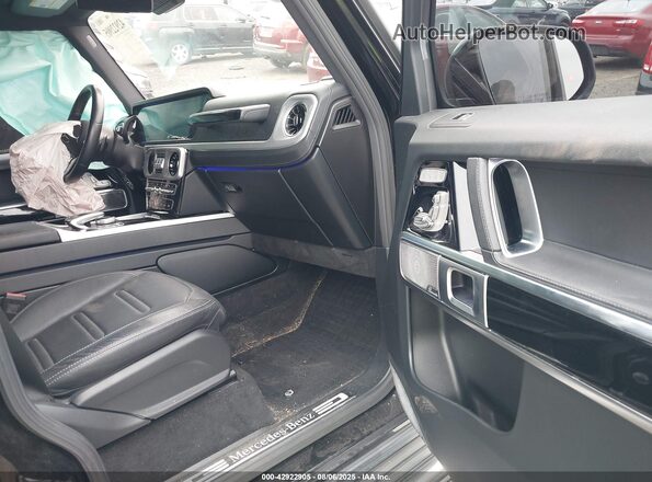 WDCYC6BJ2LX338475 2020 MERCEDES-BENZ G-CLASS Черный Вид салона спереди