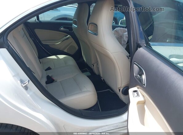 WDDSJ4EB9GN301294 2016 MERCEDES-BENZ CLA 250 White VIN კოდის სტიკერის ხედი