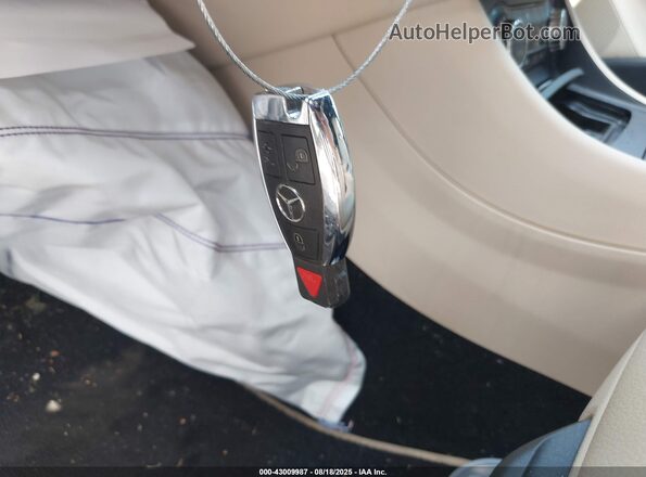 WDDSJ4EB9GN301294 2016 MERCEDES-BENZ CLA 250 White წინა პანელის ხედი