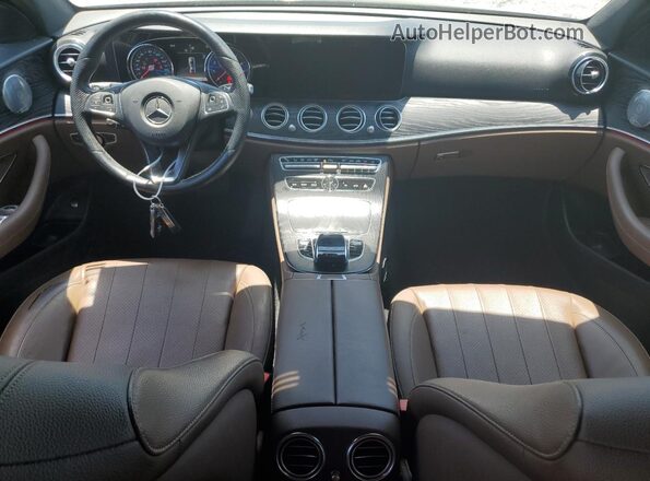 WDDZF4JB5JA356734 2018 MERCEDES-BENZ E Black Dashboard view