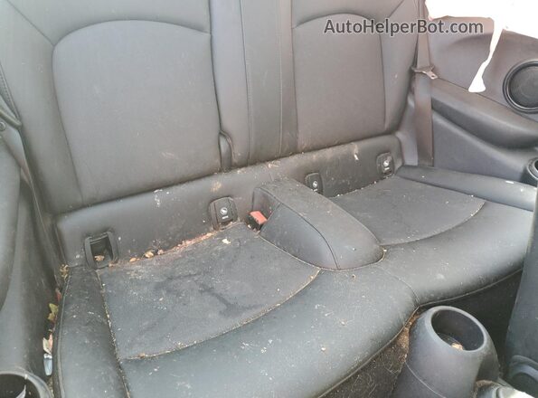 WMW33DH01N2P79501 2022 MINI COOPER Green Հետևի նստատեղերի տեսք