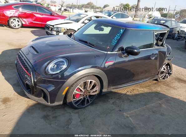 WMW73DH05N2P75677 2022 MINI COOPER Черный Передняя левая четверть