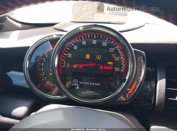 WMWXM9C59K2H38952 2019 MINI HARDTOP Красный Вид задних сидений