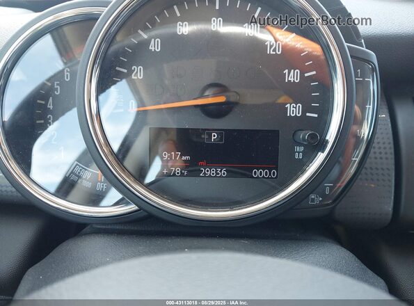 WMWXR3C00L2L55967 2020 MINI HARDTOP Оранжевый Вид задних сидений