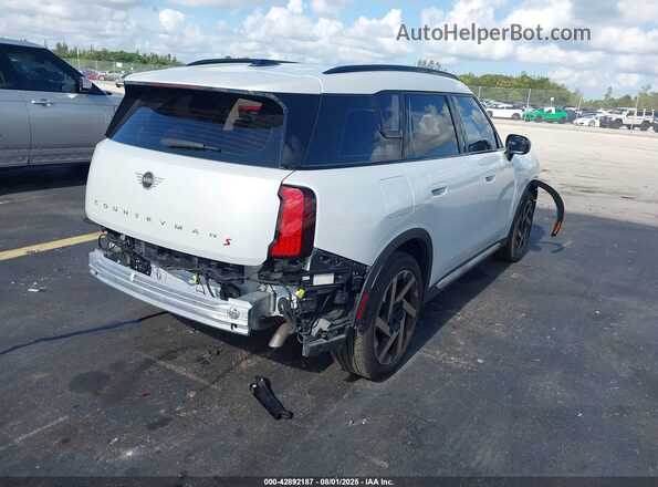 WMZ23GA02S7R96242 2025 MINI COUNTRYMAN Белый Задняя правая четверть