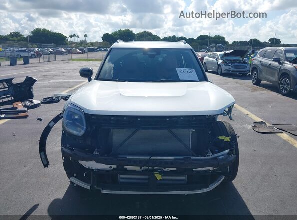 WMZ23GA02S7R96242 2025 MINI COUNTRYMAN Белый Вид задней части салона